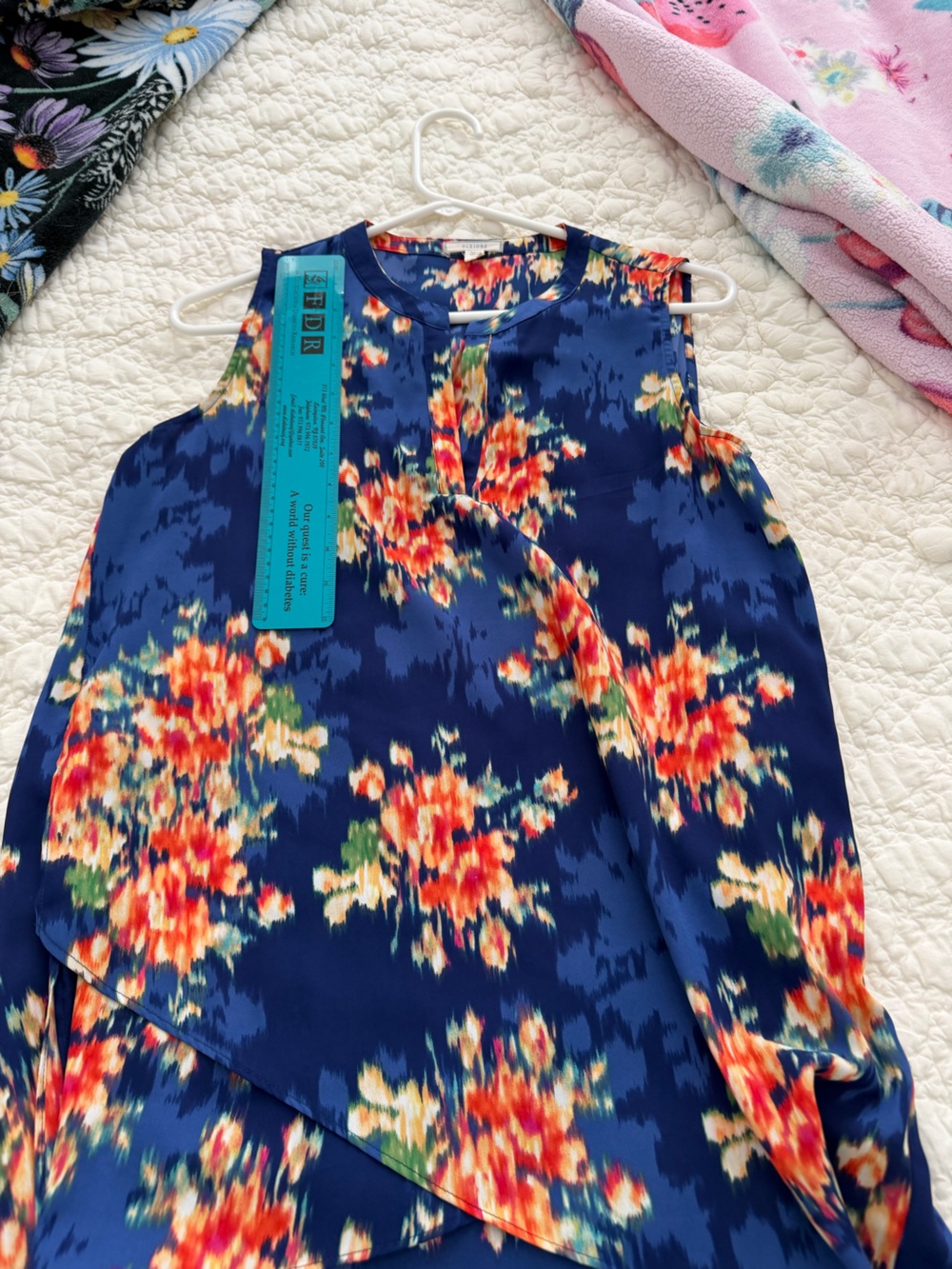 Navy Floral Keyhole Blouse